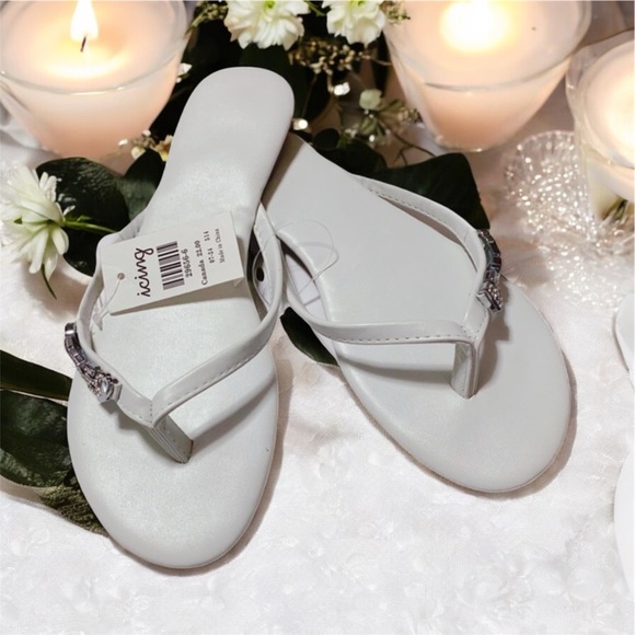 Bridal Bride Flip Flop - Picture 1 of 3